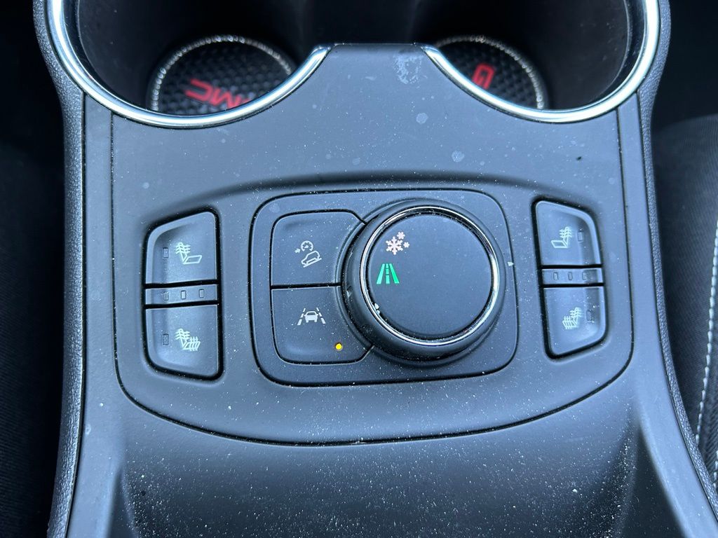 Thumbnail: 2022 GMC Terrain - 28