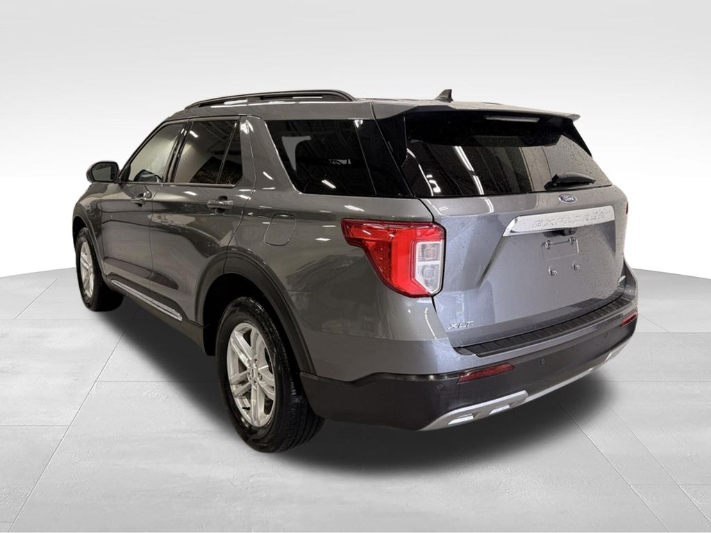 Thumbnail: 2023 Ford Explorer - 3