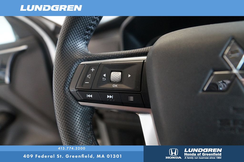 Used 2025 Mitsubishi Outlander SUV