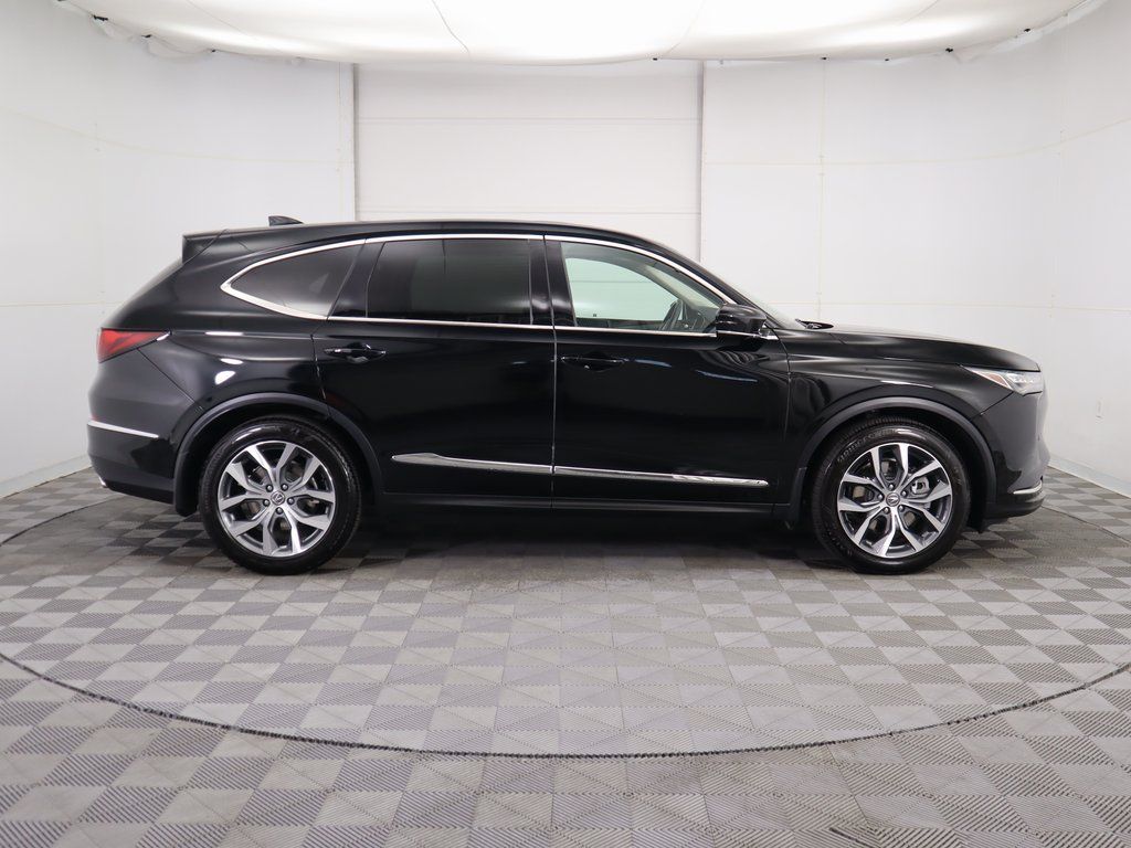 Thumbnail: 2023 Acura MDX - 4