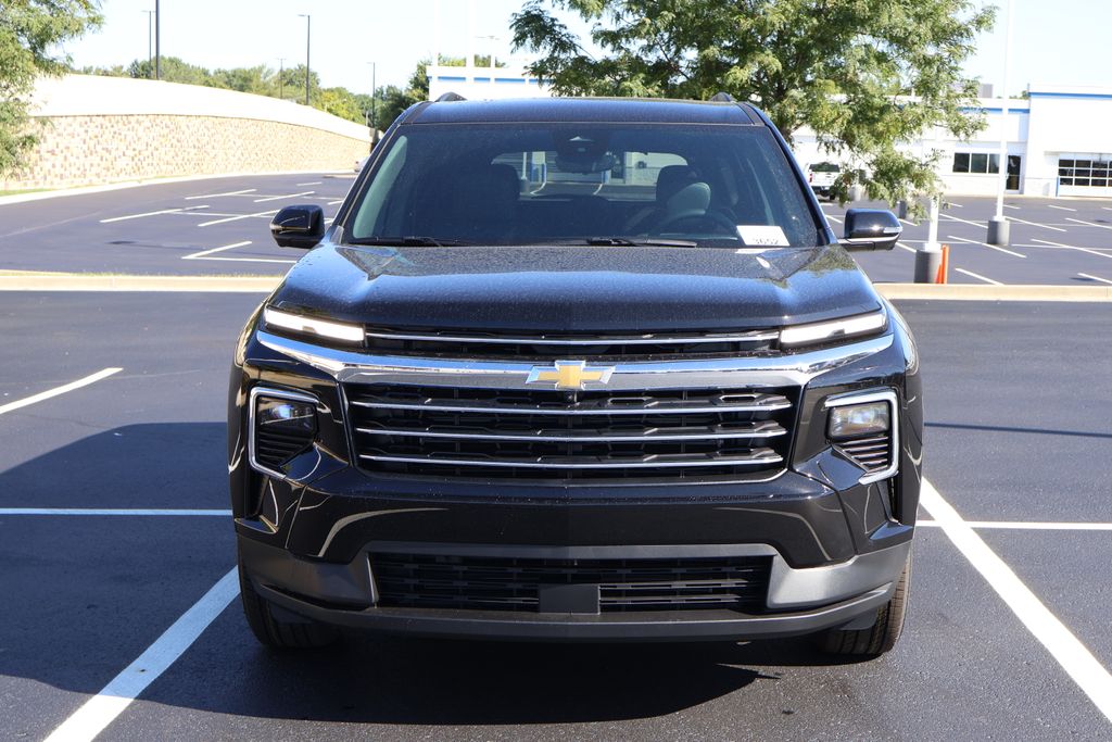 Thumbnail: 2026 Chevrolet Traverse - 2