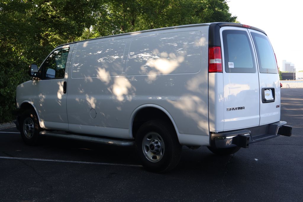 Thumbnail: 2023 GMC Savana - 5