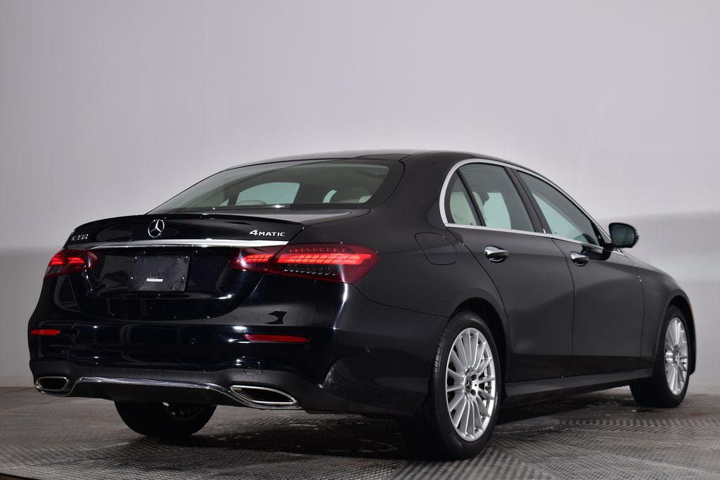 Thumbnail: 2023 Mercedes-Benz E-Class - 5
