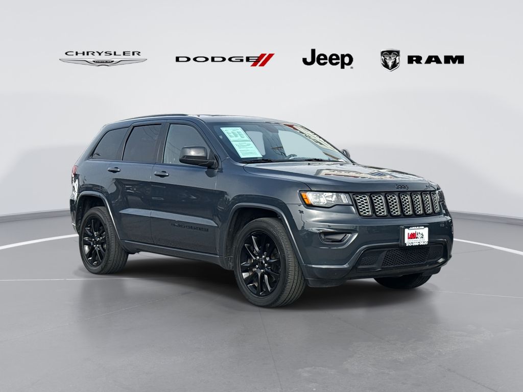 2017 Jeep Grand Cherokee Altitude