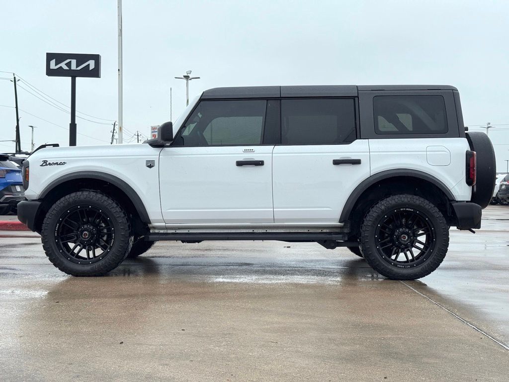 2023 Ford Bronco Big Bend White at South Houston Nissan