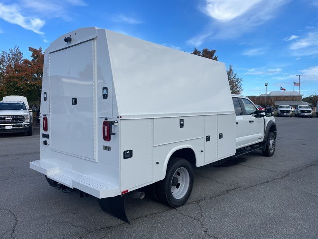 2025 Ford F-550 Chassis XL