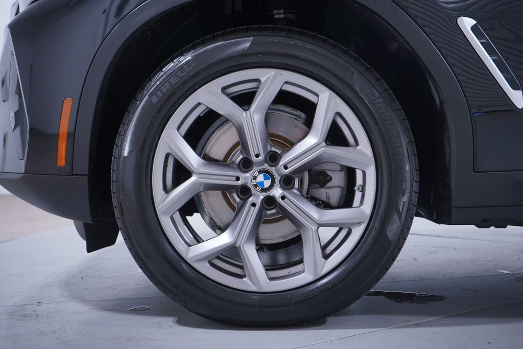 Thumbnail: 2022 BMW X3 - 2