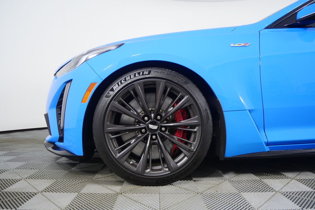 Thumbnail: 2023 Cadillac CT5 - 7