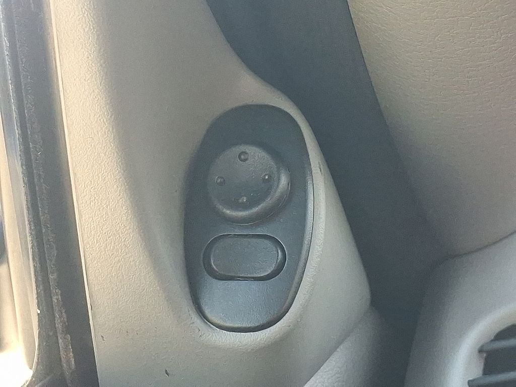 Thumbnail: 2001 Porsche 911 - 27