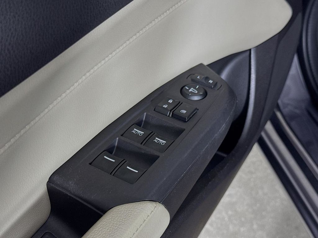 Used Car 2015 Acura Ilx  2.0l For Sale Under $15,000 In Austin, Texas