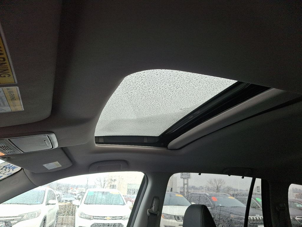 Thumbnail: 2022 Honda Pilot - 15