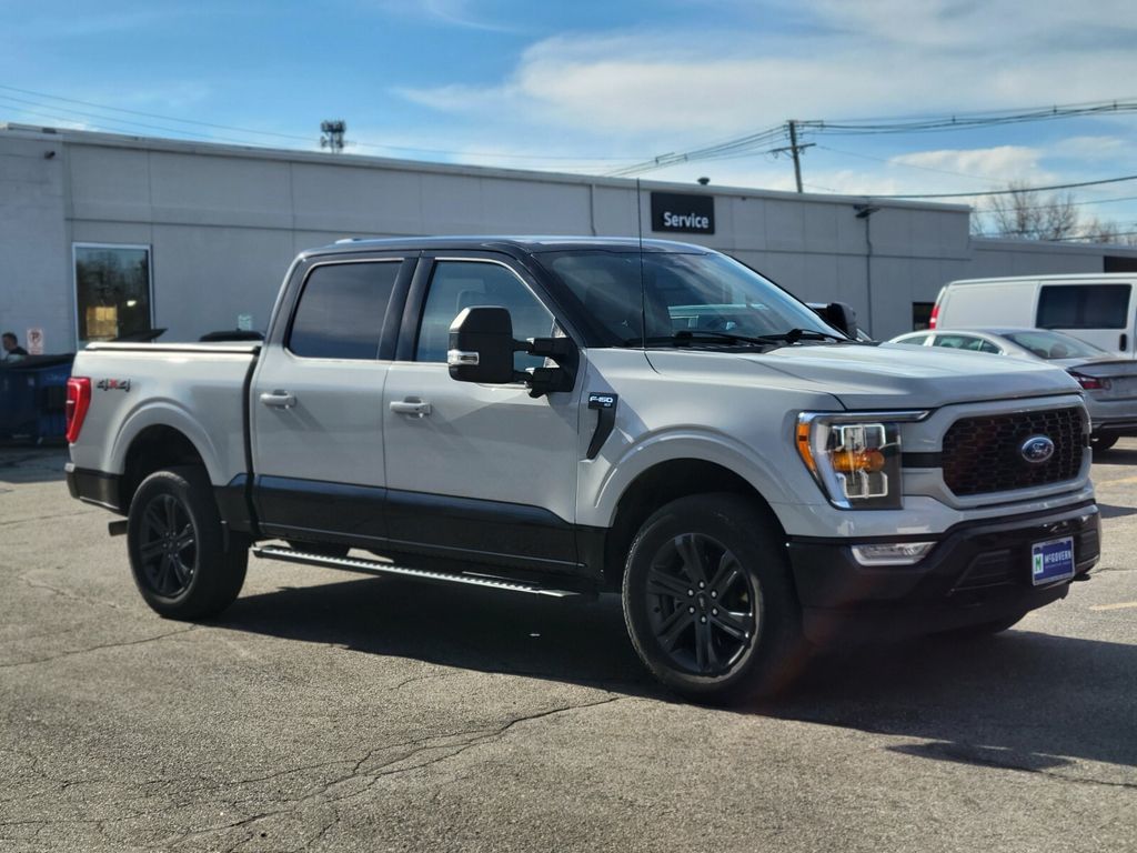 View vehicle photo 7