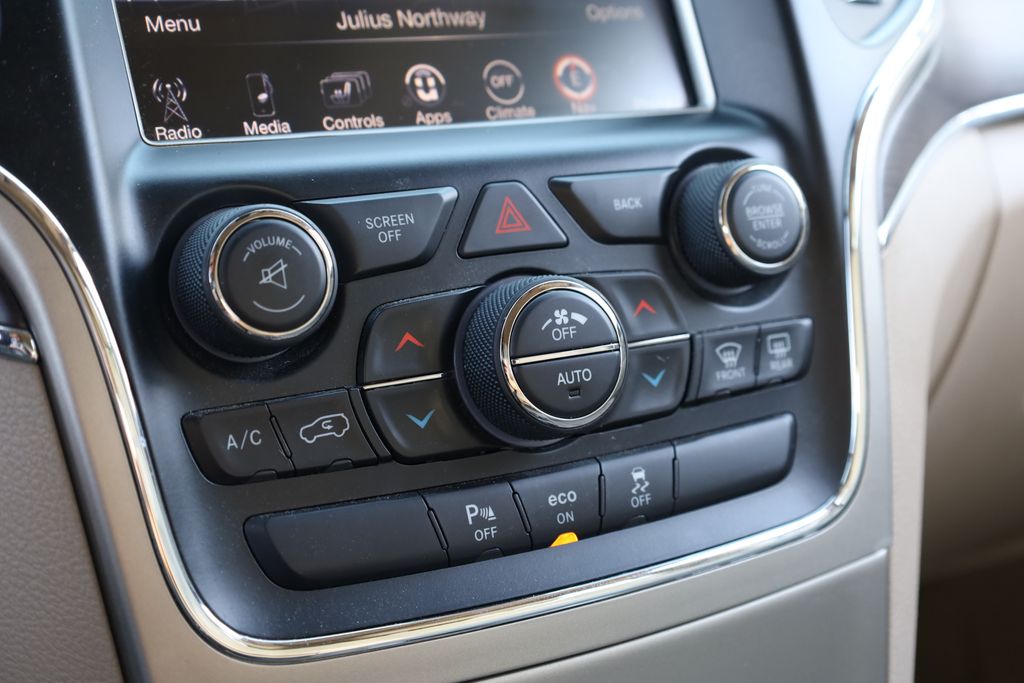 used 2014 Jeep Grand Cherokee car, priced at $9,622