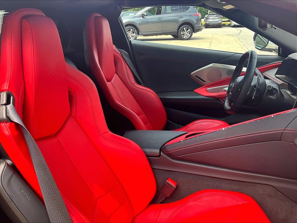 2024 Chevrolet Corvette — photo 11