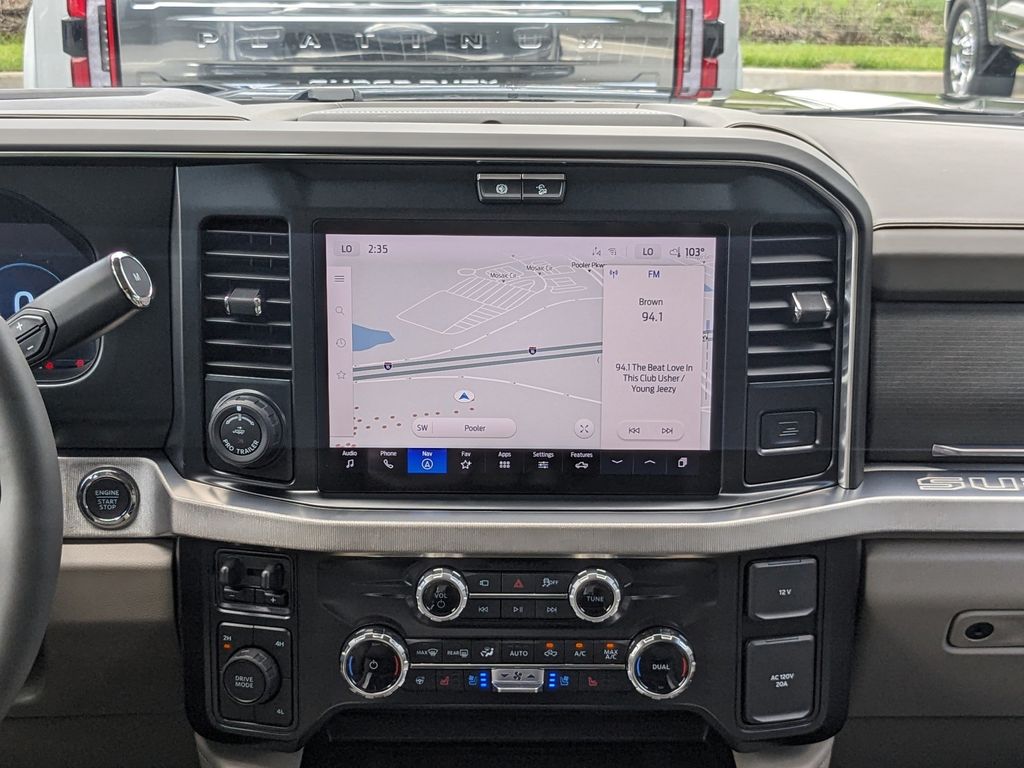 2025 Ford F-450 Super Duty Platinum