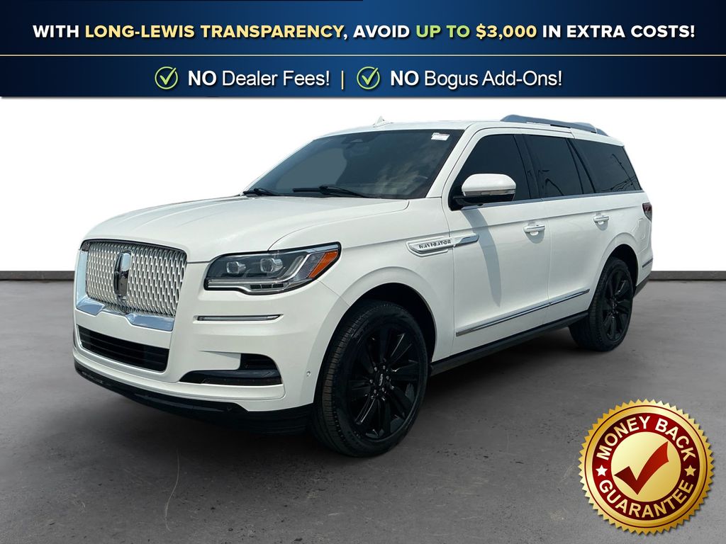 White Metallic 2024 Lincoln Navigator SUV / Crossover Four-Wheel Drive Automatic