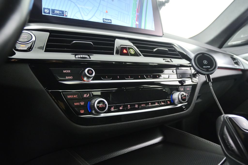 Thumbnail: 2021 BMW 5 Series - 28