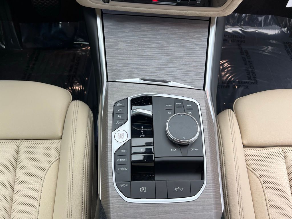 Thumbnail: 2026 BMW 4 Series - 16