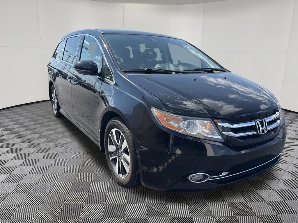 2015 Honda Odyssey Touring Elite photo 7