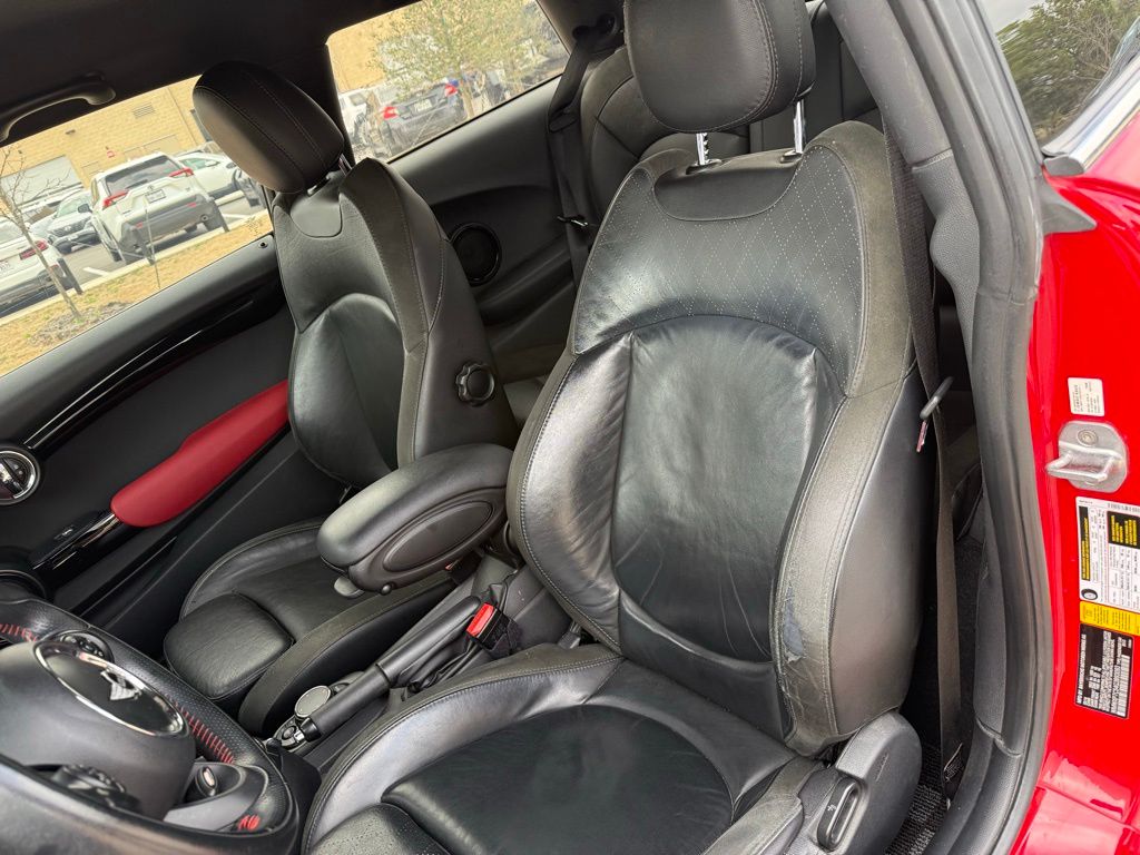 Thumbnail: 2016 MINI Cooper - 12