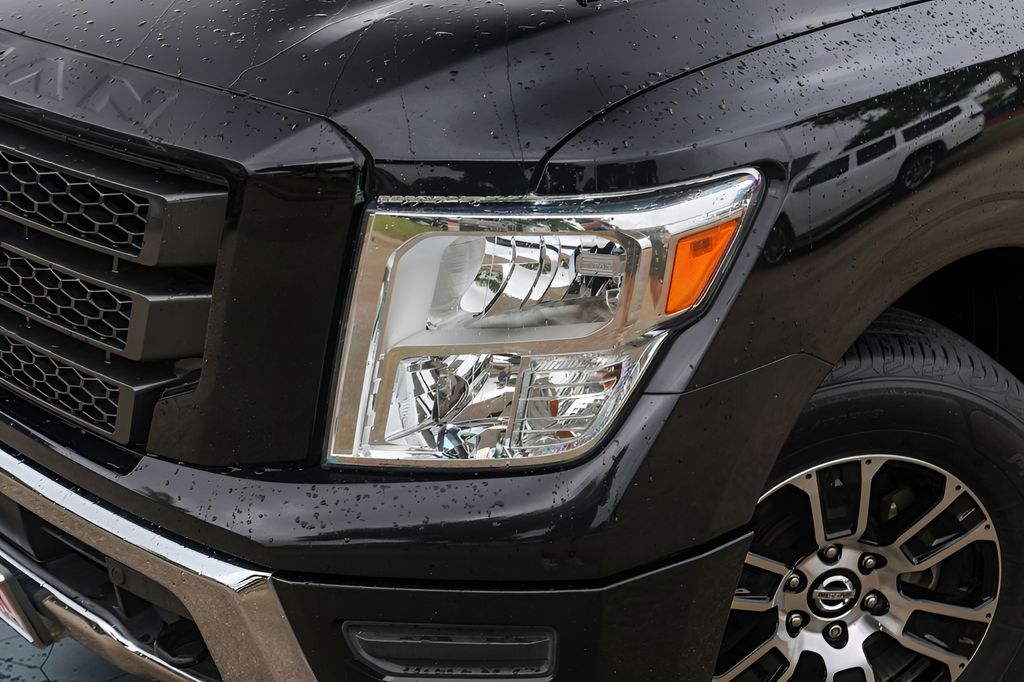 Used Car 2021 Nissan Titan  Sv For Sale Under $30,000 In Austin, Texas