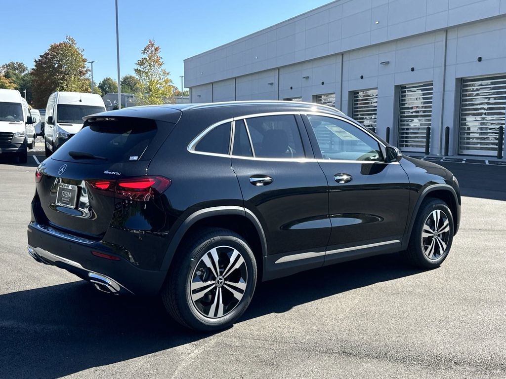 2025 Mercedes-Benz GLA GLA 250 8