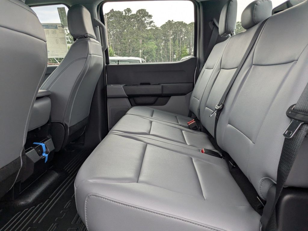 2025 Ford F-350 Super Duty XL