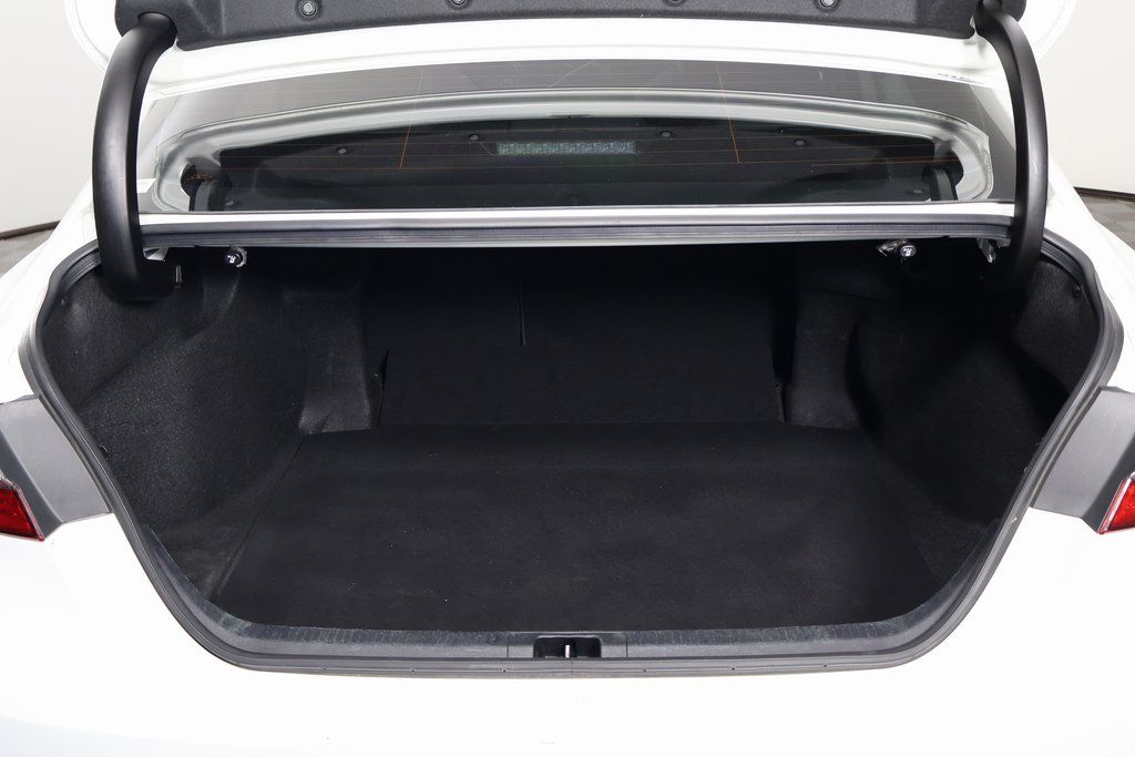 Thumbnail: 2022 Toyota Camry - 14