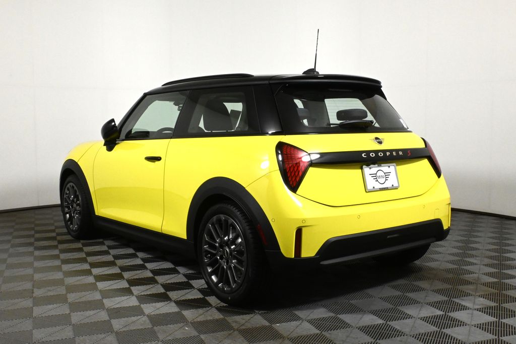 2025 MINI Cooper S 5