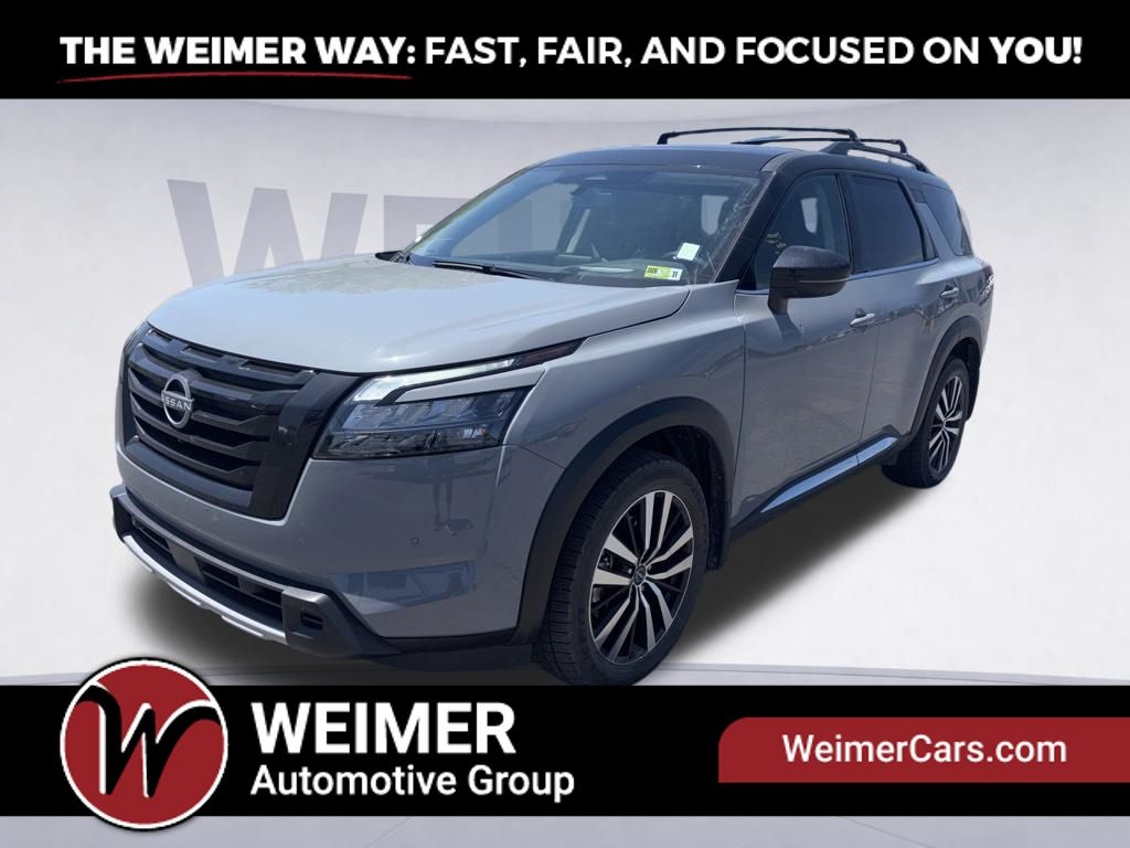 2025 Nissan Pathfinder Platinum 4WD