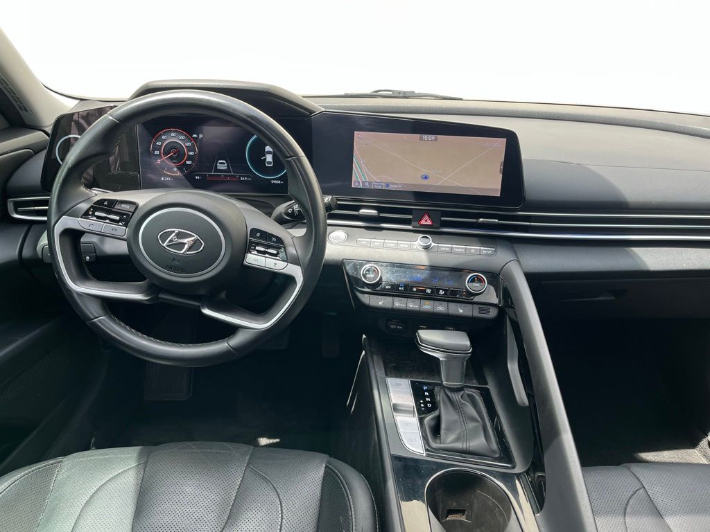 Used Car 2021 Hyundai Elantra  Limited For Sale Under $25,000 In Georgetown, Texas