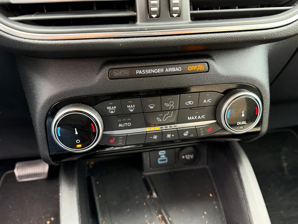 2022 Ford Escape Hybrid