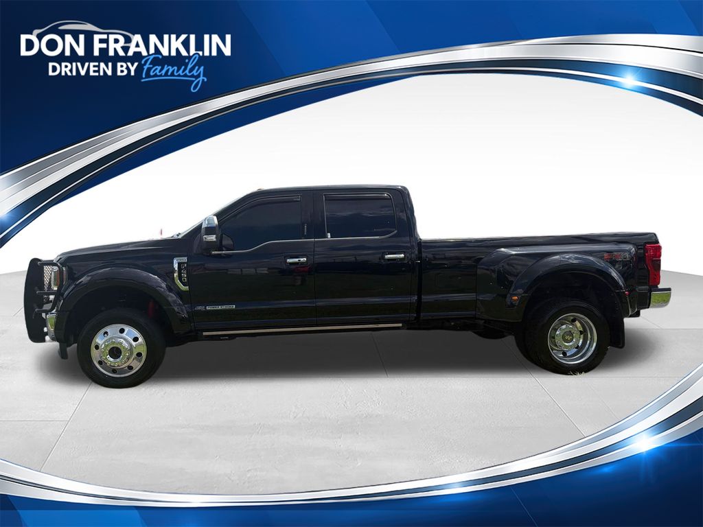 Shadow Black 2017 Ford F-450 Super Duty Pickup Truck Four-Wheel Drive 6-Speed Automatic