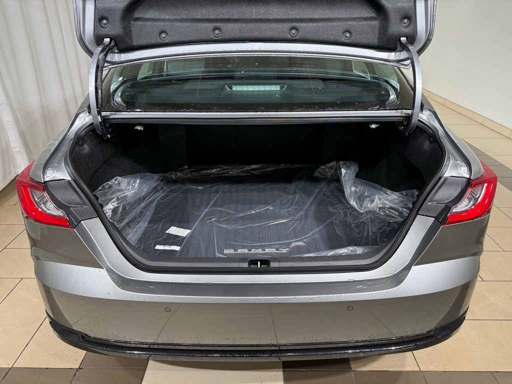 Thumbnail: 2026 Toyota Camry - 11