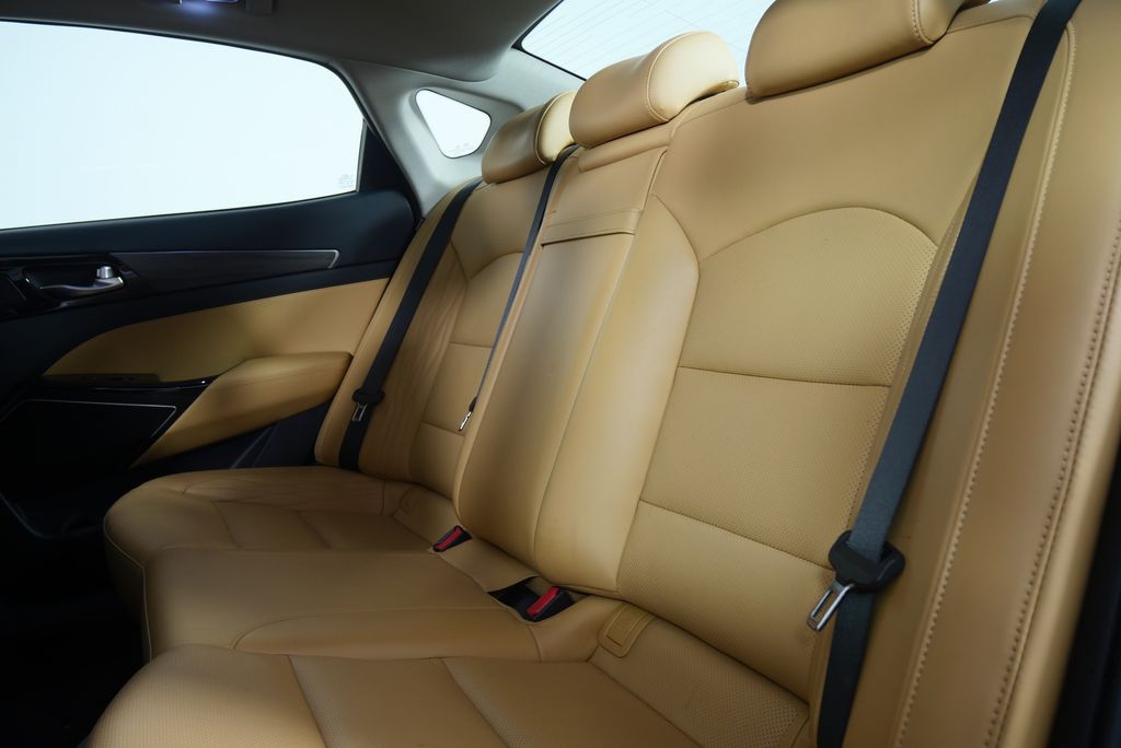 2020 Kia Cadenza Limited 15