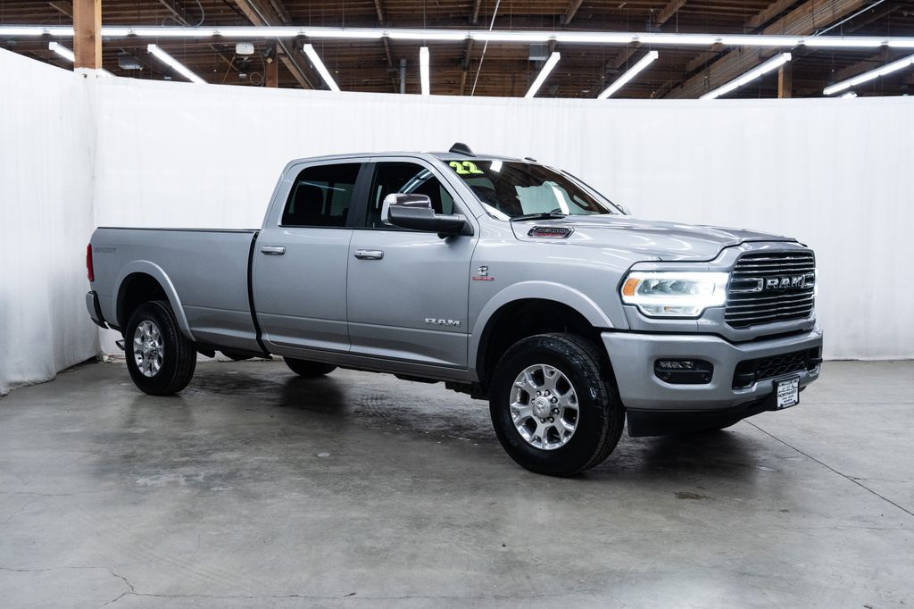 Billet Silver Metallic Clearcoat 2022 RAM 3500 Laramie Crew Cab LB 4WD Pickup Truck Four-Wheel Drive 6-Speed Automatic