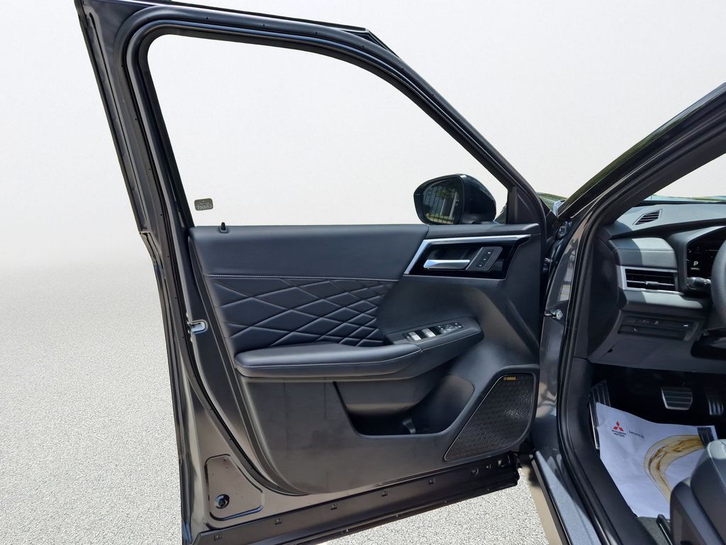 2026 Mitsubishi Outlander Black Edition Gray at North Houston Mitsubishi