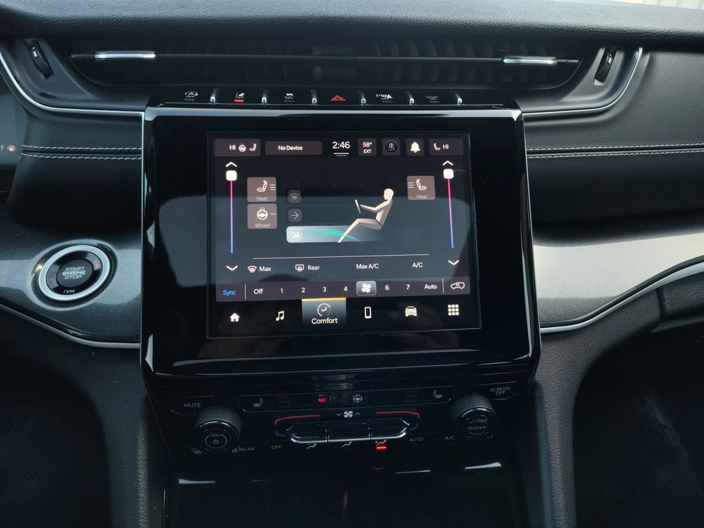 Used Car 2023 Jeep Grand Cherokee  Altitude For Sale Under $30,000 In Austin, Texas