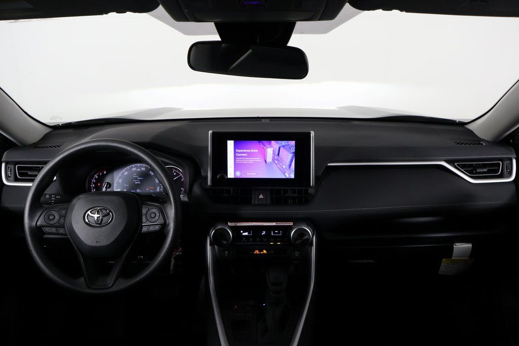 Thumbnail: 2025 Toyota RAV4 - 8