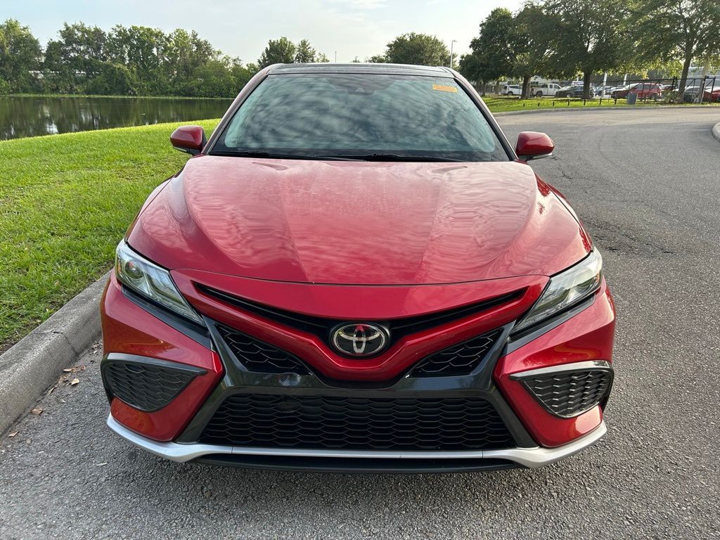 Thumbnail: 2022 Toyota Camry - 8