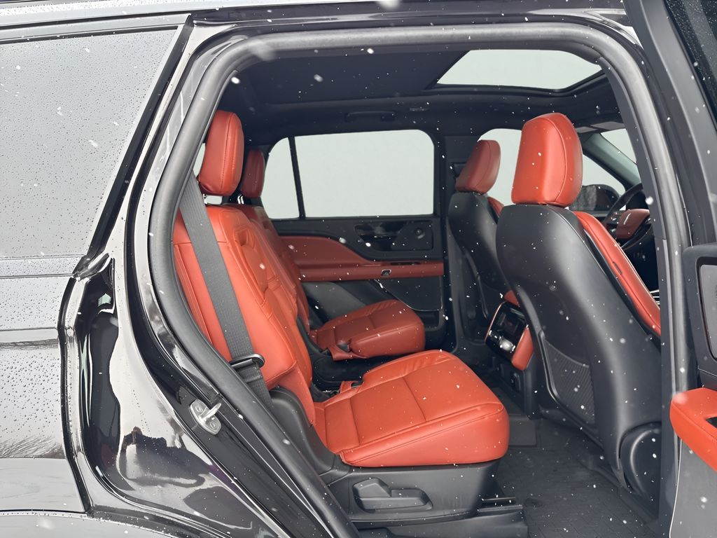 2025 Lincoln Aviator