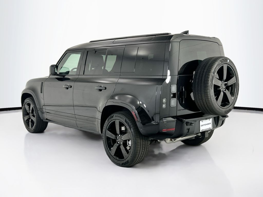 Thumbnail: 2026 Land Rover Defender - 7
