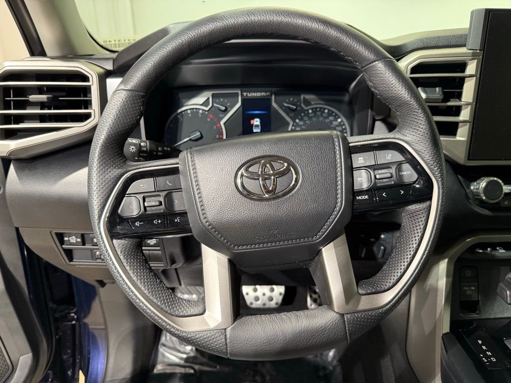 Thumbnail: 2024 Toyota Tundra - 21