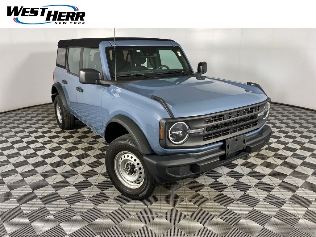 2023 Ford Bronco 4-Door 4WD