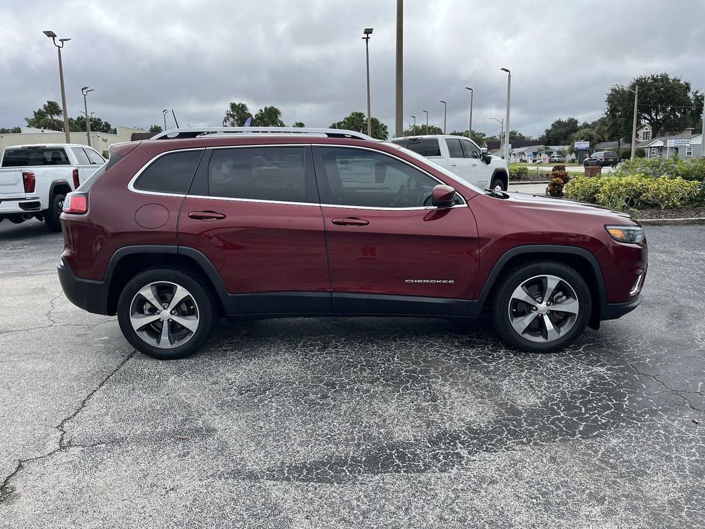 2019 Jeep Cherokee Limited 4