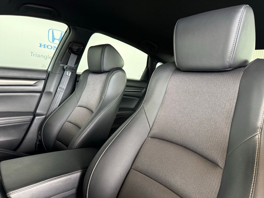 Thumbnail: 2022 Honda Accord - 14