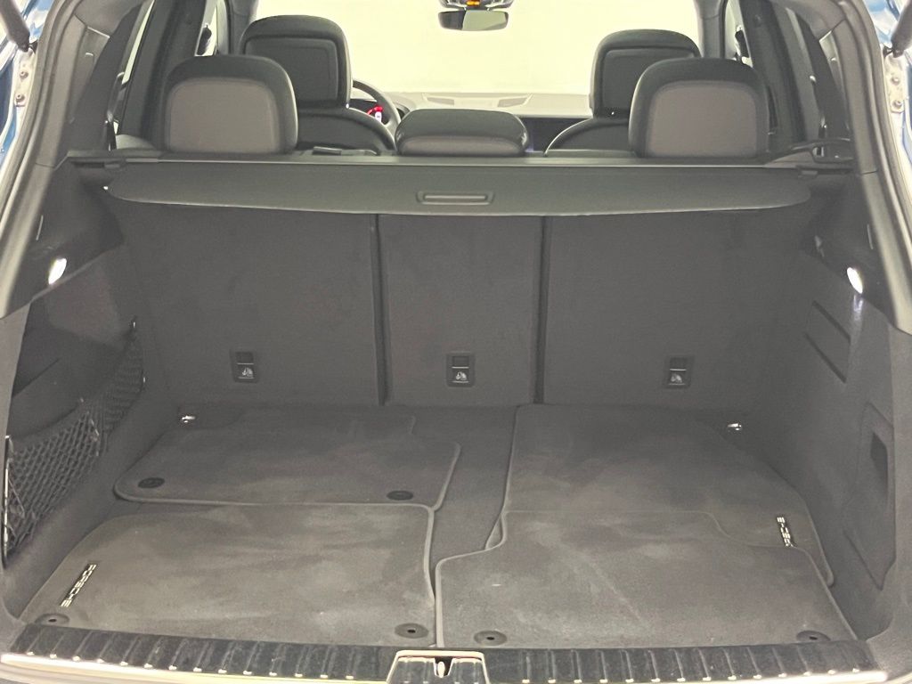 Thumbnail: 2026 Porsche Cayenne - 24