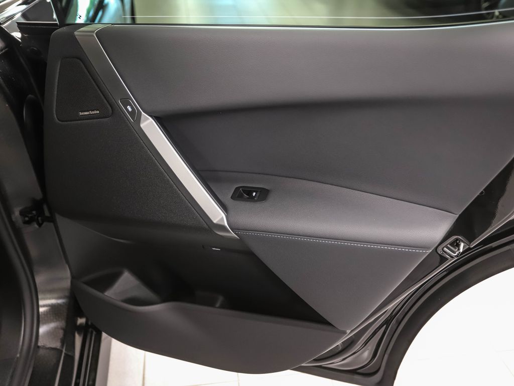 Thumbnail: 2026 BMW iX - 23