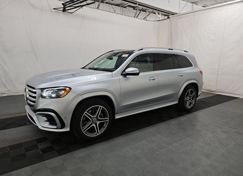 2025 Mercedes-Benz GLS 450 4MATIC
