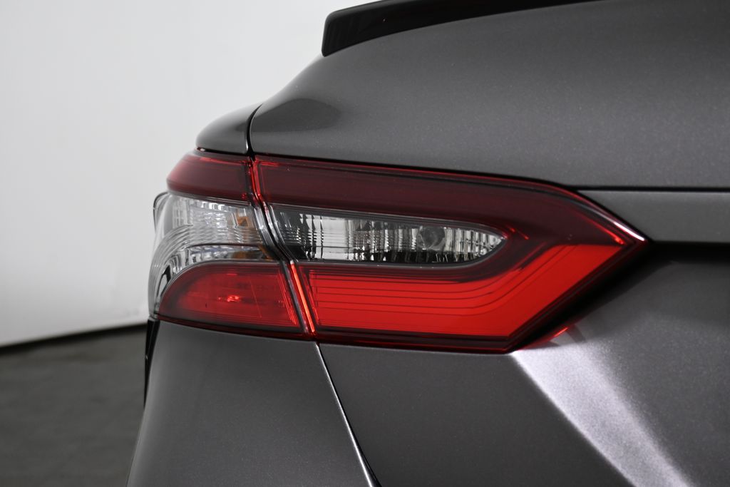 Thumbnail: 2024 Toyota Camry - 12